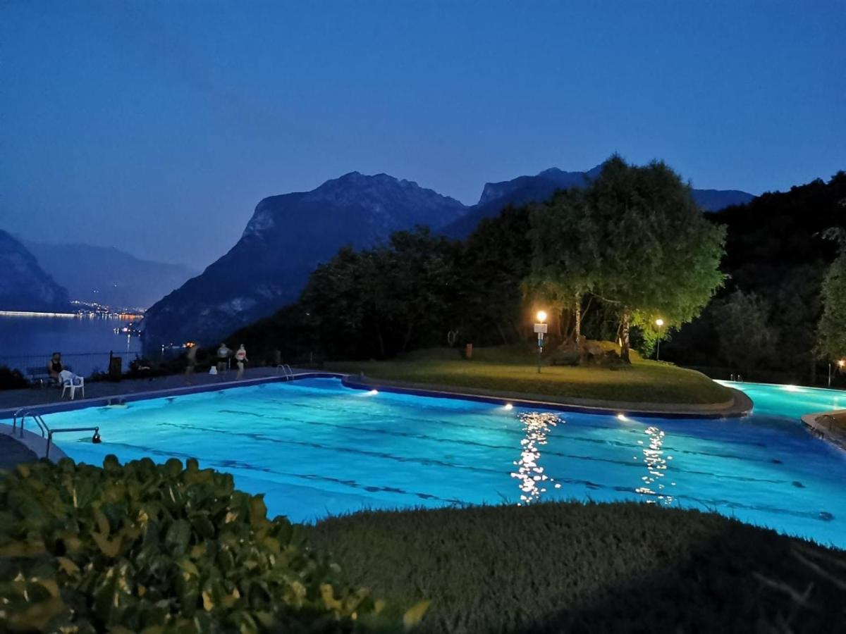 Appartamento Beatrice - Lago Di Como Valbrona Bagian luar foto